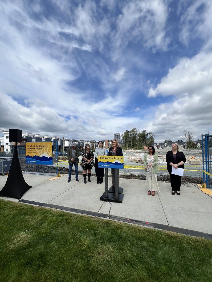 In Langley today with @MeganDykeman to announce the start of construction at Northeast Latimer Elementary School! This new two-storey school will have room for more than 500 students and will be a hub for this growing community! #bced news.gov.bc.ca/releases/2024E…