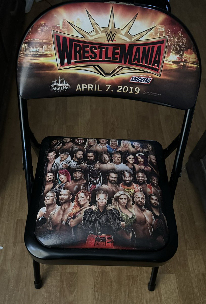 Cory_Hays407's tweet photo. Anybody have a chair from any event that youโve gone to? https://t.co/fiJnK1hU8r