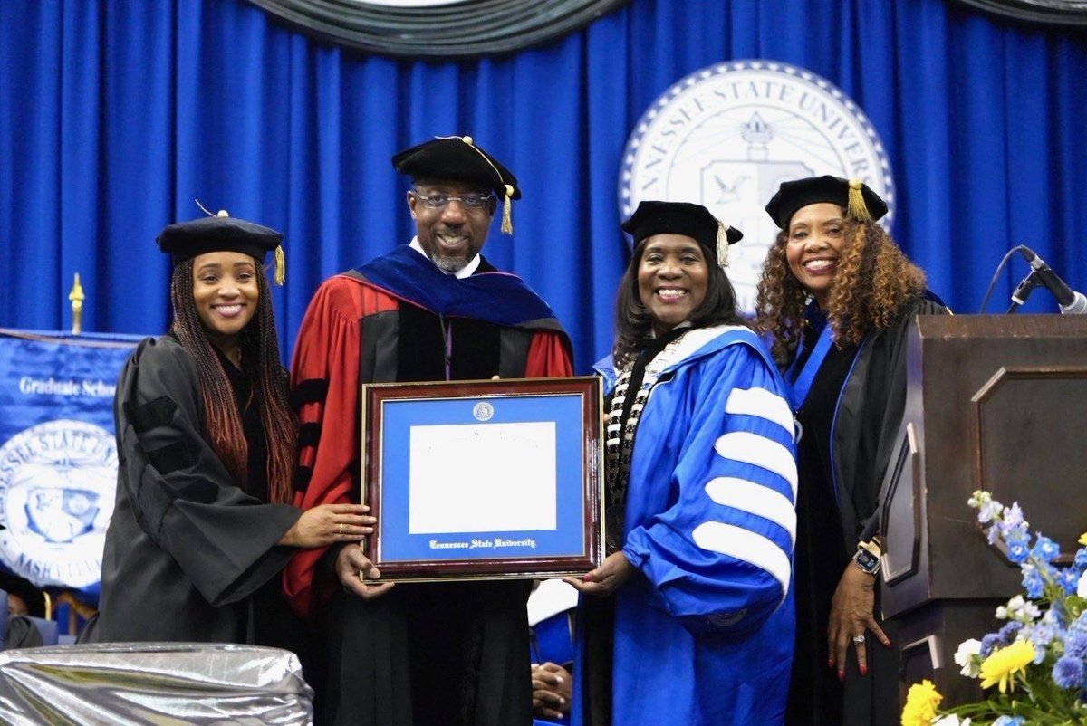 As a @Morehouse Man, I know that HBCUs have long punched above their weight. So I was honored to give the commencement addresses at @JCSUniversity, @AlbanyStateUniv, & @TSUEdu this month. Congratulations to the Class of 2024—the world cannot wait to see what you'll accomplish!