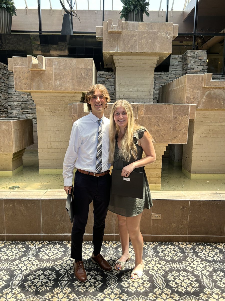 lshspioneers's tweet image. Congratulations to our 2024 L-L League A. Landis Brackbill Award Winners, Kelsey McTaggart and Colin Whitaker! These senior athletes did a great job representing L-S the annual awards banquet! @lspioneers @lsfhpioneers @lsgirlsbasketball @lampeterstrasburgxc @lstrackfield