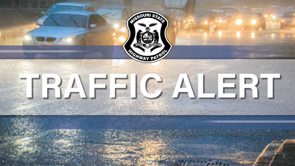 🚨CRASH ON EB I-70 AT THE 153MM🚨

Troopers are investigating an injury crash involving an overturned car hauler on eastbound I-70, at the 153 mile marker, in Callaway County.

Multiple vehicles came off the car hauler, landing on both sides of the road. Please avoid the area.