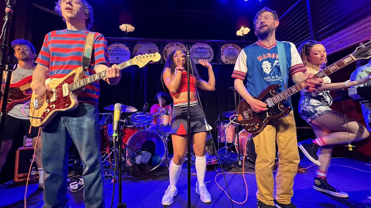 bthomas1966's tweet photo. The brilliant and amazing The Go! Team - 5/14/24, Mississippi Studios, Portland OR 

@the_go_team @NinjaisaNinja https://t.co/UyzU1Uq6rh