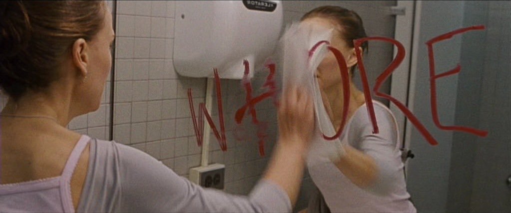 TheCinesthetic's tweet photo. black swan (2010) dir. darren aronofsky https://t.co/tbI45MoR5t