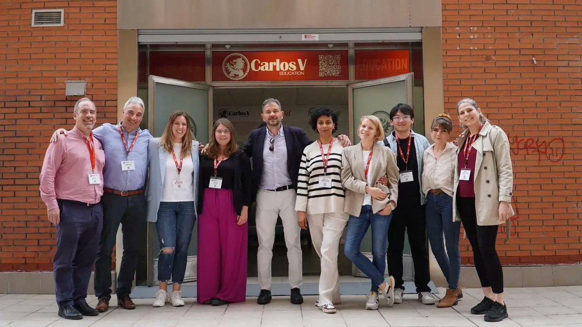 Carlos V Education tweet media