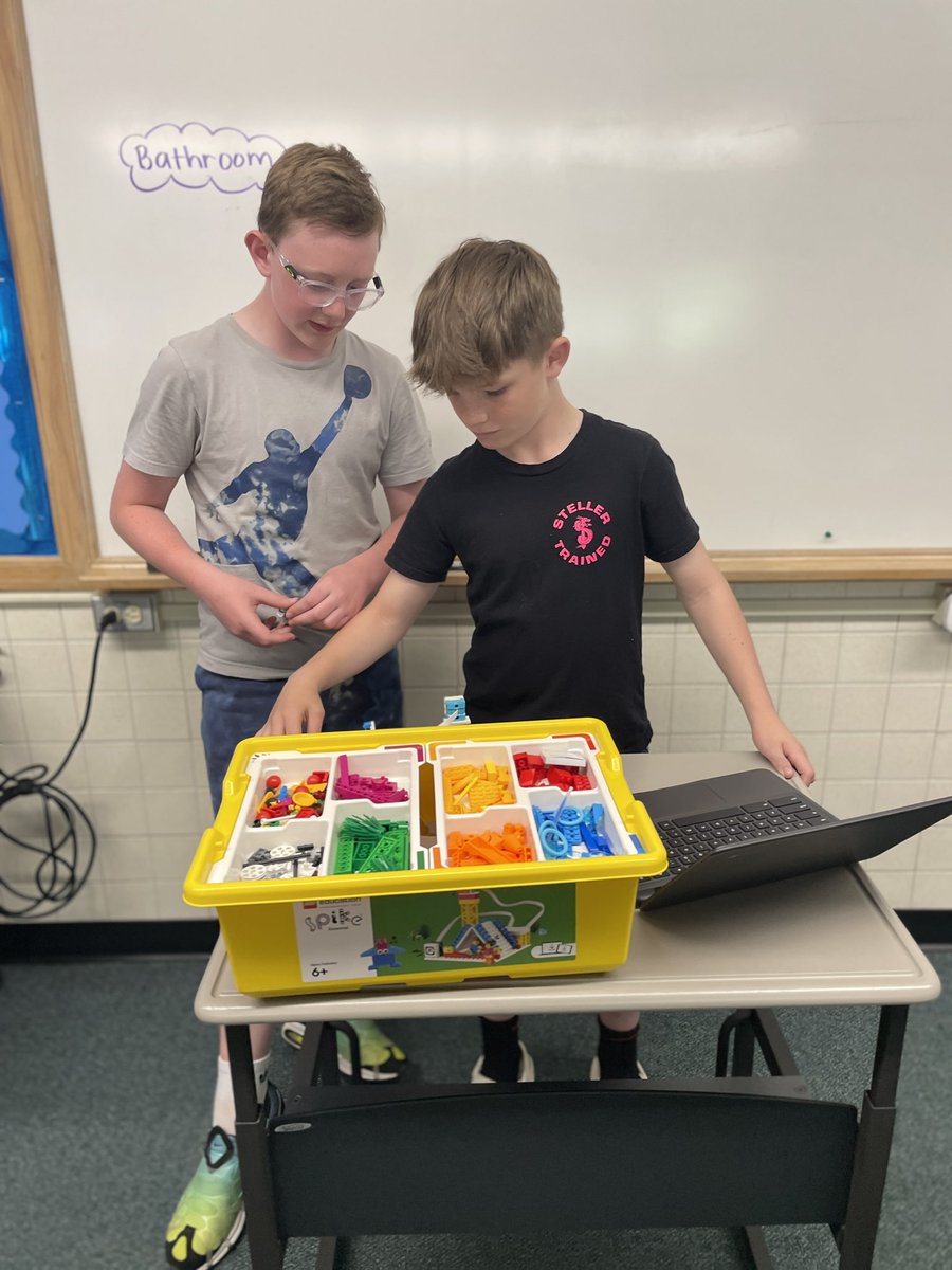 Kate Merten tweet media