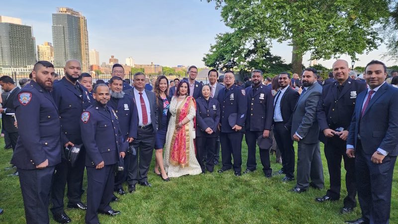 #NYCDOC members joined @nycmayor and many others yesterday evening at #GracieMansion to proudly celebrate Asian Pacific American Heritage Month. The reception showcased Asian American and Pacific American culture, as well as paid tribute to New Yorkers in both communities.