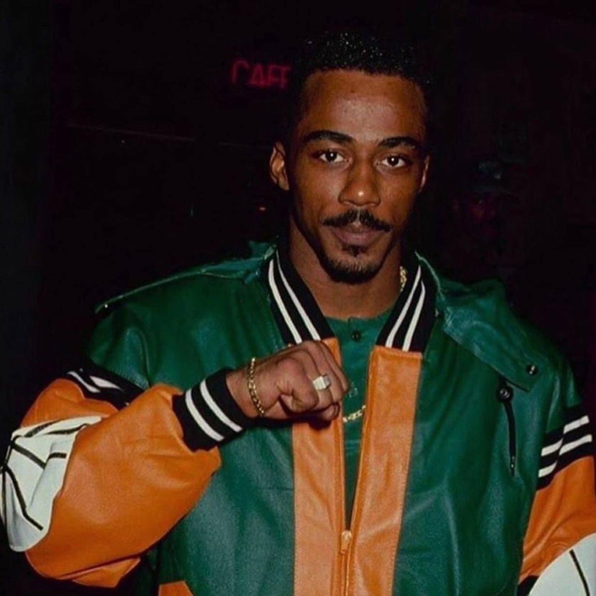 The Stone Cold Gentleman! We wish you a Happy and Blessed Belated Birthday! 😍🥰🥳🎉❤

@RalphTresvant 

#newedition #ne4lifers #ralphtresvant #jgsroses