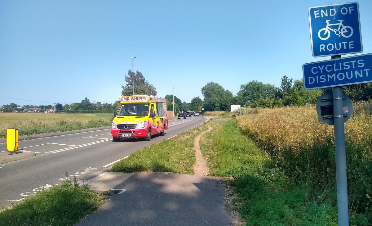 johnmbrampton's tweet image. Congratulations to Cllr Doug Dew, @HuntsLibDem, Cllr for #HemmingfordGrey, #Houghton &amp;amp; #Wyton, elected vice-chair of #HDCCouncil. Look forward to working with him and fellow cllrs to provide safe walking &amp;amp; wheeling routes from #StIves to #Huntingdon @camcycle #saferstreets