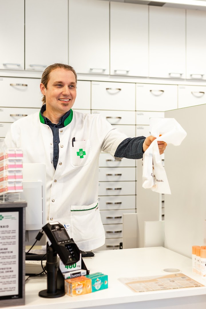 1/  Asiakkaalle ei myyty ripulilääkettä... 💊

Asiakas tuli apteekkiin hakemaan ripulilääkettä. Oirekartoituksessa paljastui, että ripuli oli alkanut antibioottikuurin 3.päivänä ja siten kyseessä saattoi olla antibioottiripuli.