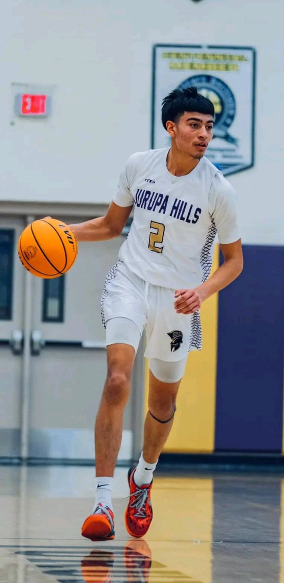 Our 2023-2024 outstanding male athlete of the year is Bryan Cabrera. He was the Sunkist Defensive MVP in boys' basketball this year. Thank you for your commitment to JHills 🏀.