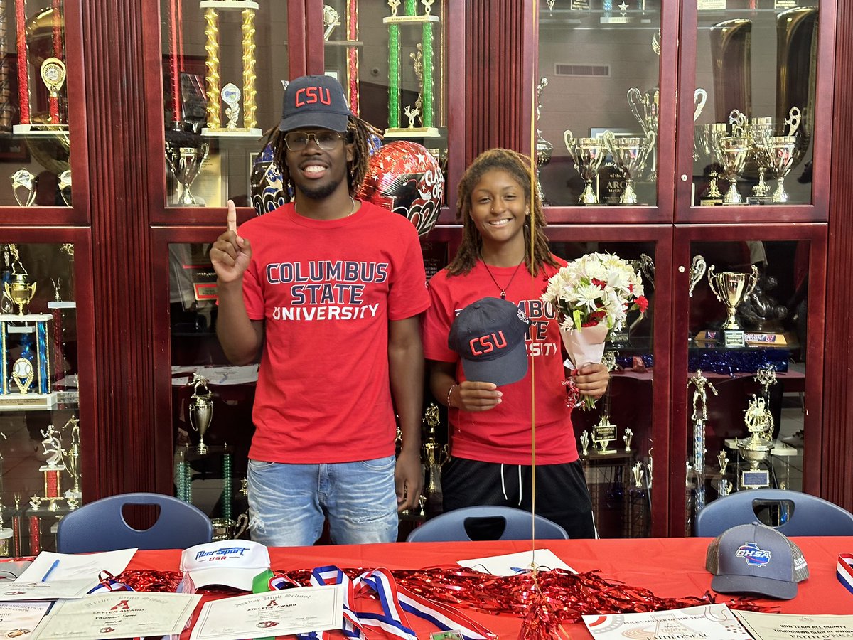 Congratulations to Faith O’Neal &amp; Cristian Sumo on signing their NLOIs to Pole Vault at Columbus State.