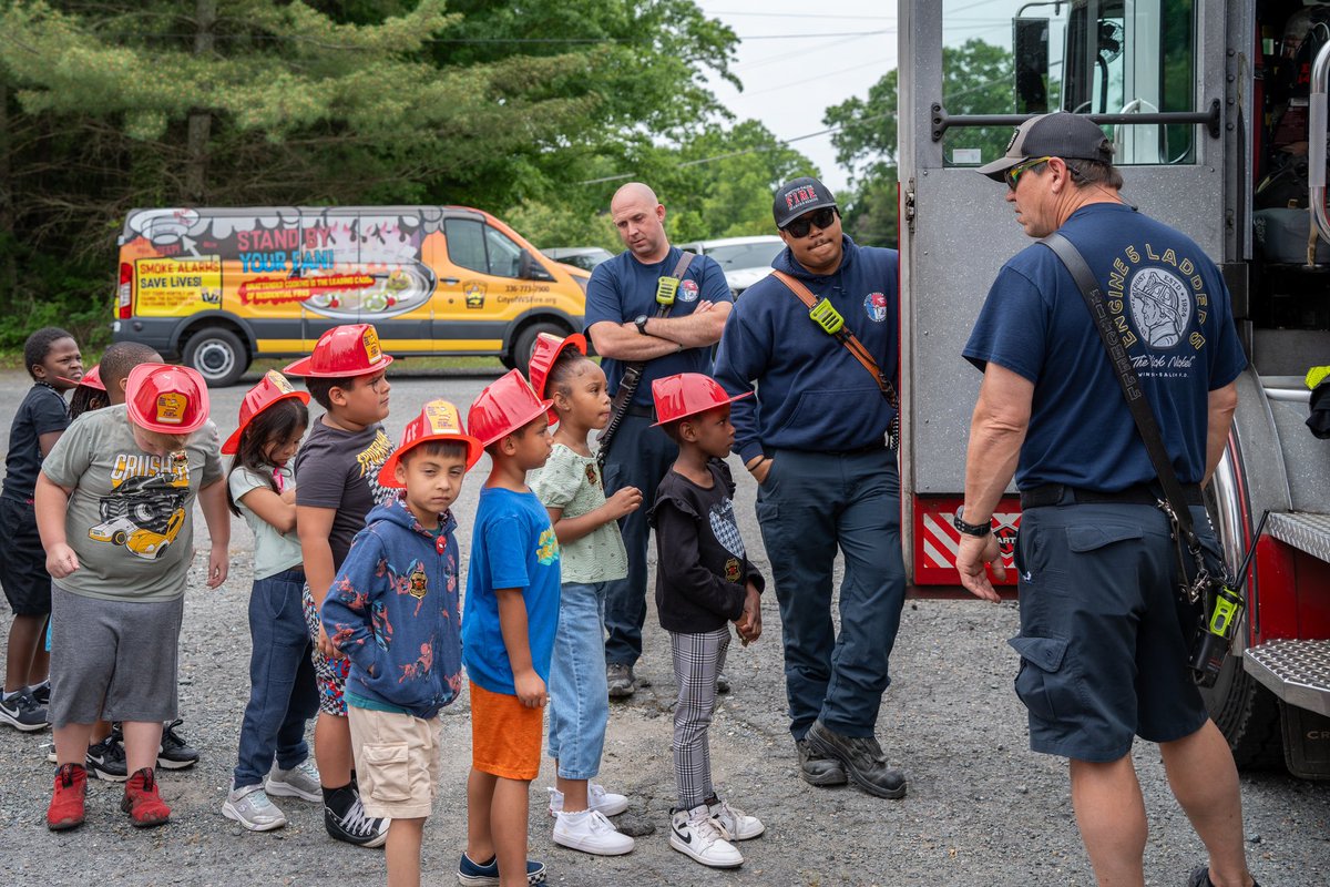 cityofwsfire's tweet image. Thank you to Danielle Waller State Farm agent for hosting @OldTownEagles students and #WSFire for a day of fire safety.  Never to young to be #FireSmart #Prevention