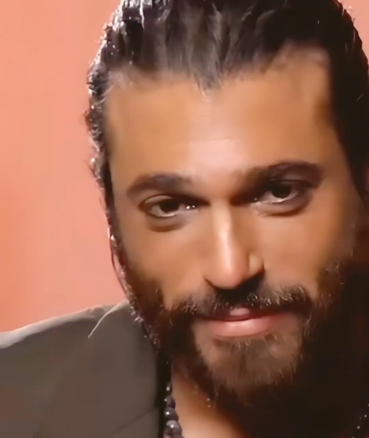 I vote for #CanYaman from Turkey for the most beautiful face of 2024 @tccandler #100face2024 #TCCandler #100mostbeautifulfaces2024 #100faces2024canyaman #tccandlercanyaman Único