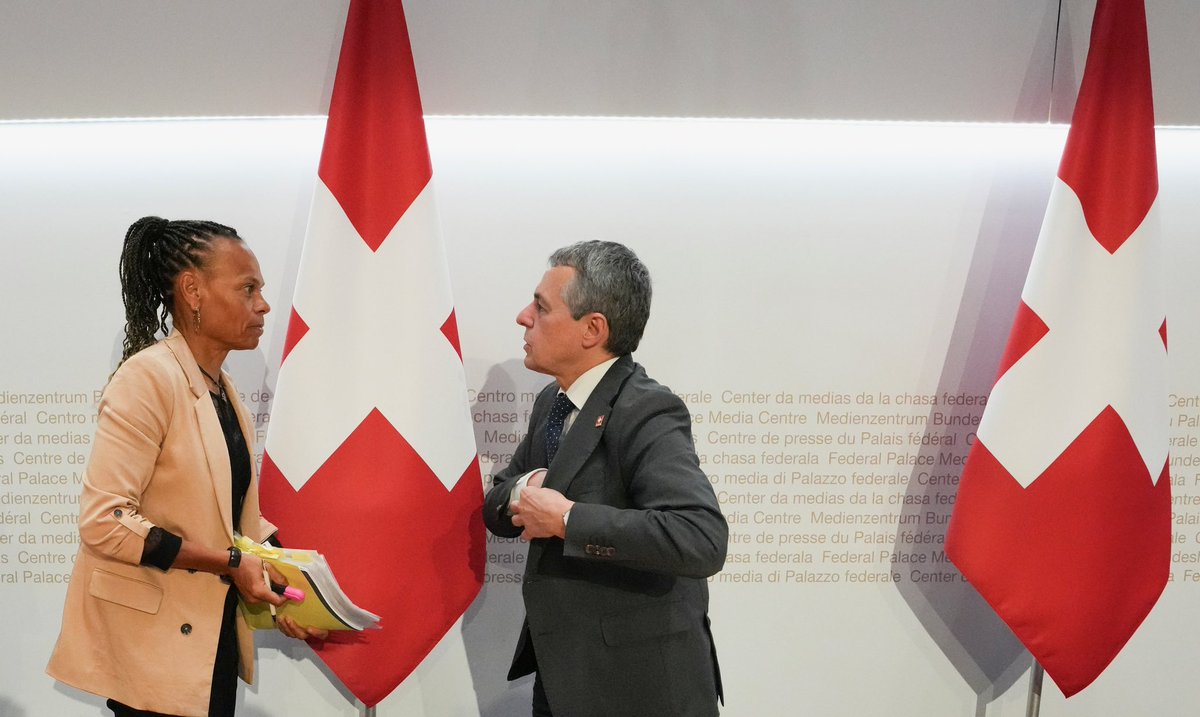 Chef_Komm_Eda's tweet photo. Le Conseil fédéral a présenté sa stratégie 2025-2028 pour la coopération internationale.

Elle est conçue pour être flexible afin de répondre efficacement aux crises actuelles, en ciblant en priorité les régions où les populations en ont le plus besoin.

ℹ️https://t.co/6rOrDoYQFd https://t.co/a0qocPDmDo