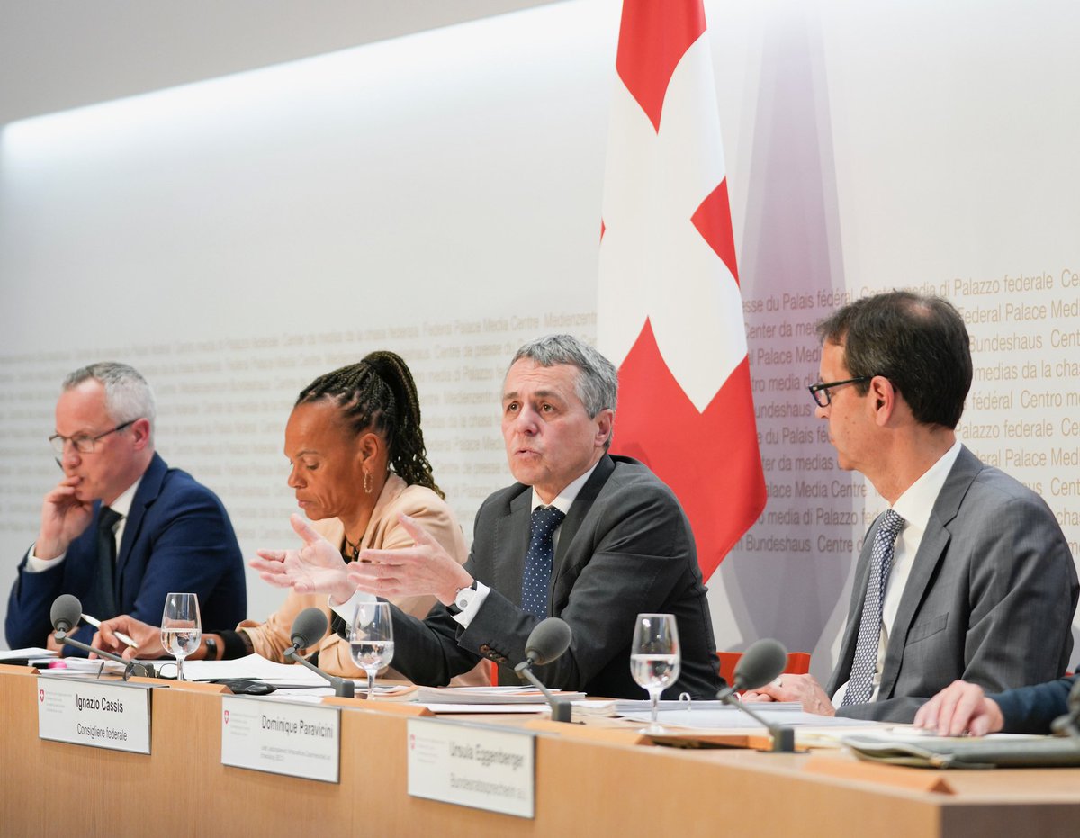 Chef_Komm_Eda's tweet photo. Le Conseil fédéral a présenté sa stratégie 2025-2028 pour la coopération internationale.

Elle est conçue pour être flexible afin de répondre efficacement aux crises actuelles, en ciblant en priorité les régions où les populations en ont le plus besoin.

ℹ️https://t.co/6rOrDoYQFd https://t.co/a0qocPDmDo