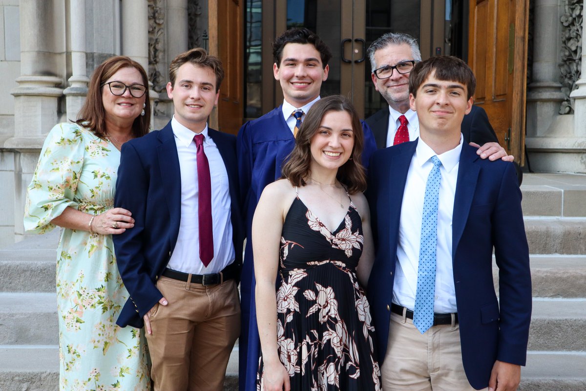 Last night, we honored the Class of 2024 at our annual Baccalaureate Mass at St. Paul Cathedral. This spiritual celebration reflects the dedication and hard work of our students during their time at Central Catholic.