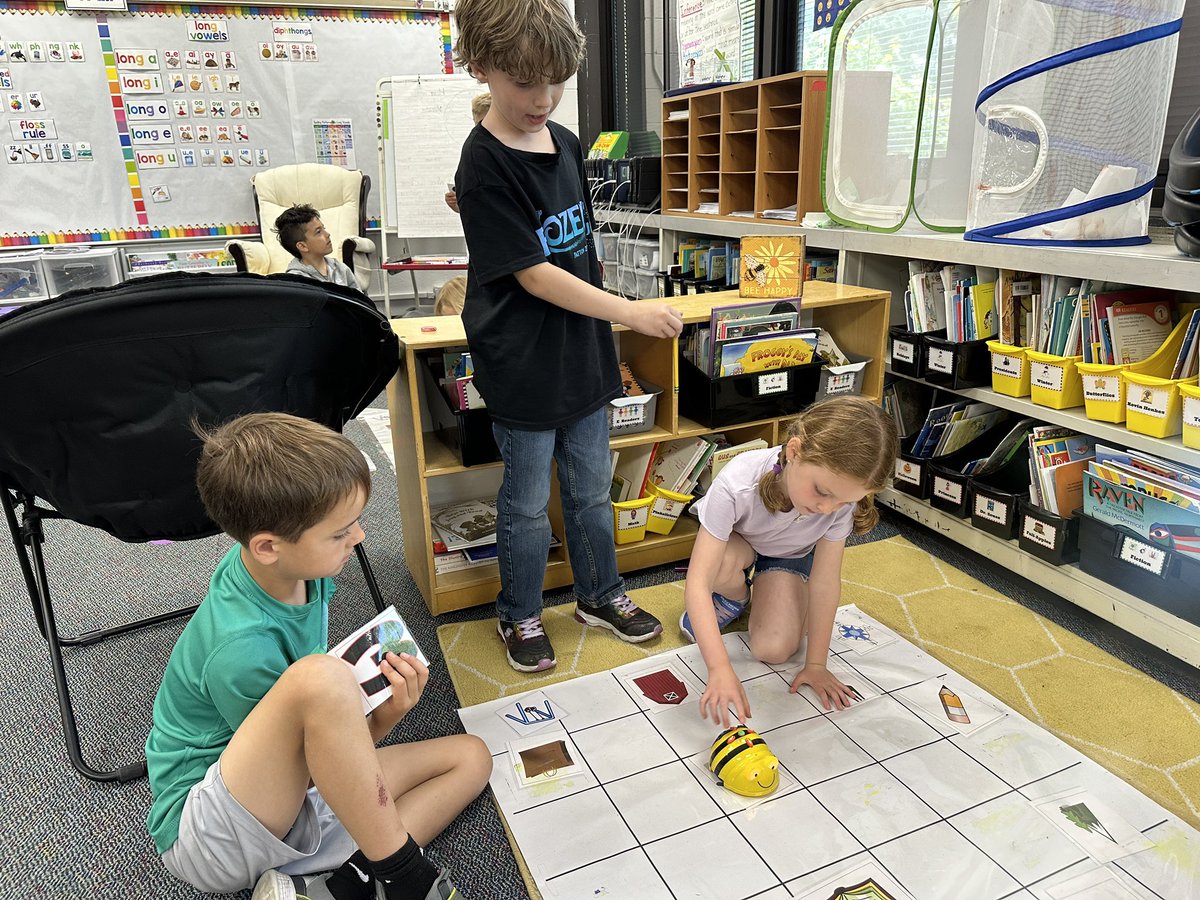 1sts in <a href="/AnneRough1/">Anne Rough</a> class are programming the BeeBots to follow the cardinal directions <a href="/AHSD25Patton/">Patton Elementary</a>