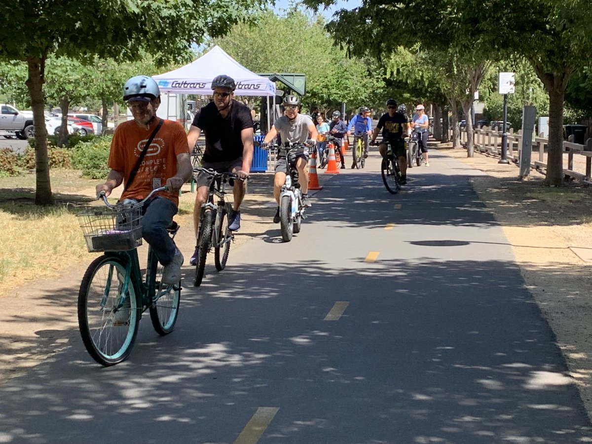 Bicycle enthusiasts are joining @CaltransDistrict10 today in celebration of #NationalBikeMonth and #ActiveTransportation along Modesto's Virginia Corridor Bike Trail. @officialcaltranshq @cityofmodesto @stanrta_ridethes @FollowStanCOG