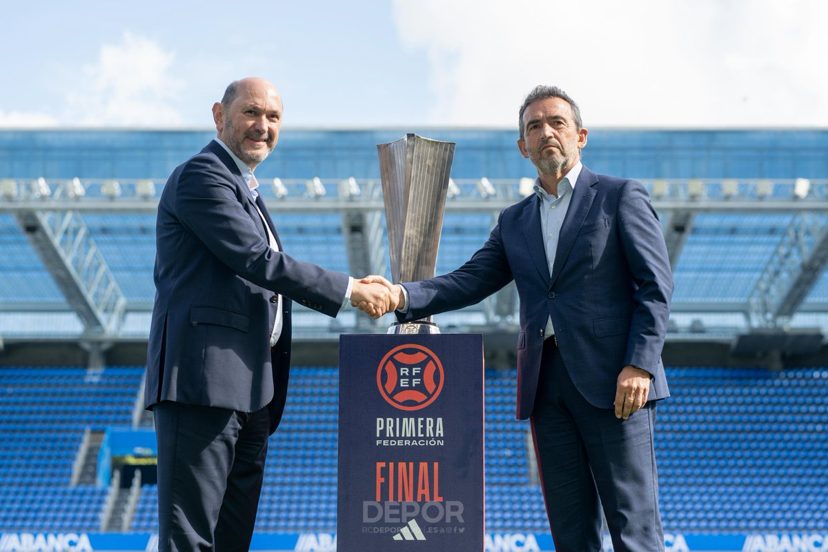 RFGF (@futgal) on Twitter photo 🏆 O presidente da #RFGF e da #PrimeraFederación <a href="/RafaLouzan/">Rafael Louzán Abal</a> presentou esta tarde no #ABANCARIAZOR a 𝐆𝐑𝐀𝐍 𝐅𝐈𝐍𝐀𝐋 de 𝐂𝐀𝐌𝐏𝐈𝐎́𝐍𝐒 xunto a Álvaro García, presidente do <a href="/RCDeportivo/">RC Deportivo</a>
Ida ➡️ Depor-Castellón o mércores 29
Volta ➡️ Castellón-Depor o domingo 2 🏆 O presidente da #RFGF e da #PrimeraFederación <a href="/RafaLouzan/">Rafael Louzán Abal</a> presentou esta tarde no #ABANCARIAZOR a 𝐆𝐑𝐀𝐍 𝐅𝐈𝐍𝐀𝐋 de 𝐂𝐀𝐌𝐏𝐈𝐎́𝐍𝐒 xunto a Álvaro García, presidente do <a href="/RCDeportivo/">RC Deportivo</a>
Ida ➡️ Depor-Castellón o mércores 29
Volta ➡️ Castellón-Depor o domingo 2