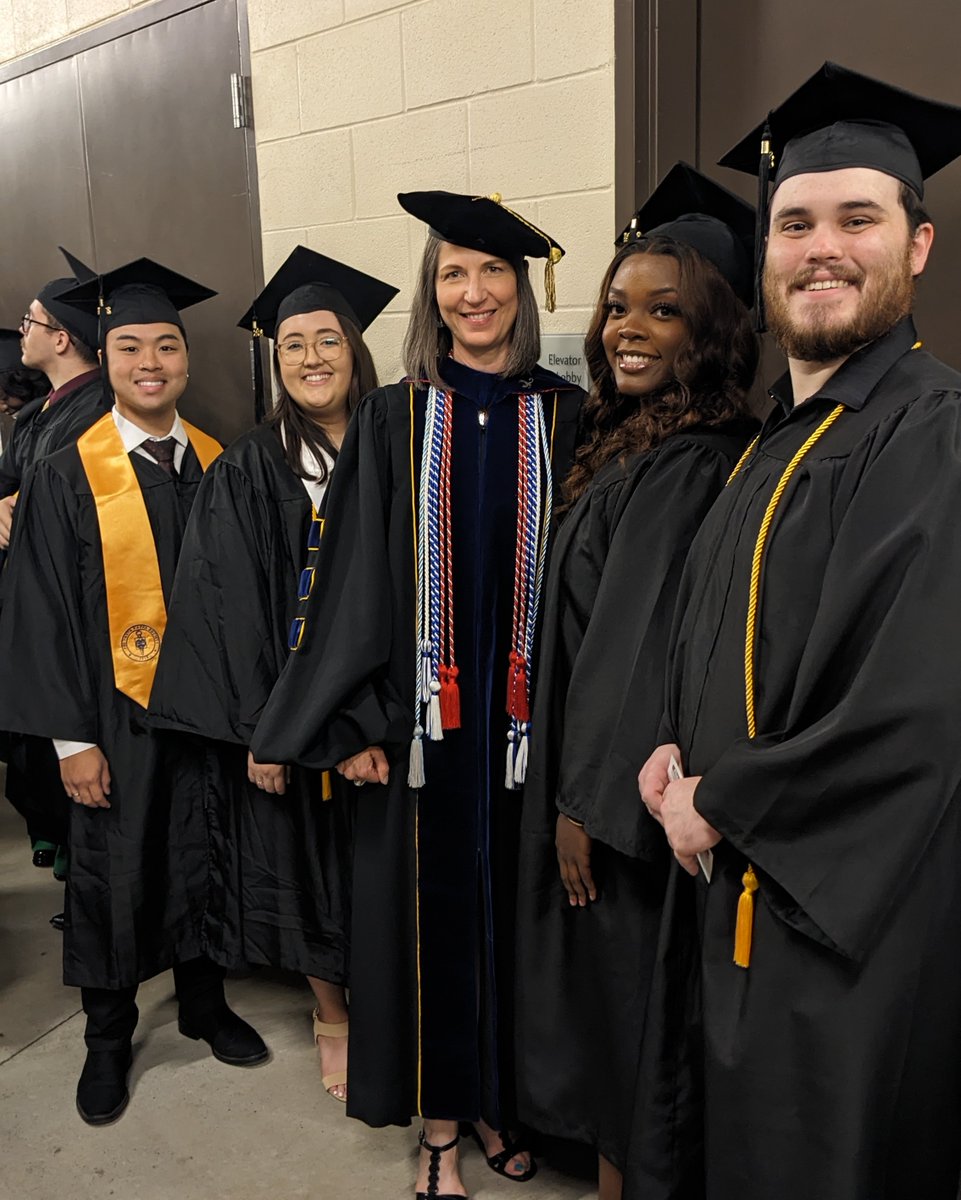 UNTHealth_CBTS's tweet image. You did it! Join us in celebrating our 2024 graduates. We are proud of your many accomplishments. #hscgrad