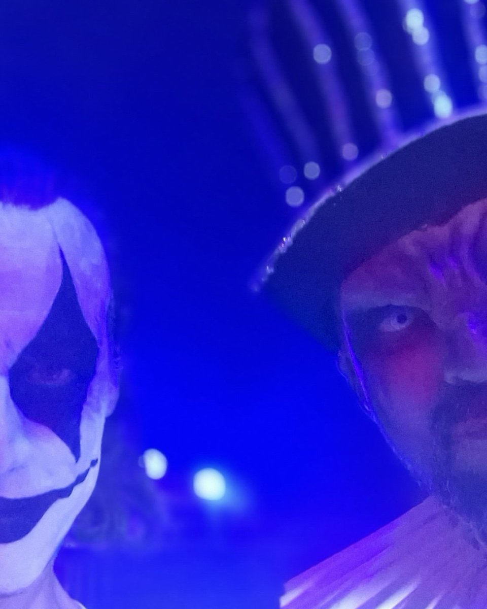 The Paulos Circus (@thepauloscircus) on Twitter photo Peter Pans Neverland Nightmare 🖤🌙✨️✨️ 🎬
m.imdb.com/title/tt219555…
#NeverlandNightmare #JaggedEdgeProductions #MartinPortlock #PeterPan #Neverland <a href="/JaggedEdgeProd/">Jagged Edge Productions</a> @peterpansfilm Peter Pans Neverland Nightmare 🖤🌙✨️✨️ 🎬
m.imdb.com/title/tt219555…
#NeverlandNightmare #JaggedEdgeProductions #MartinPortlock #PeterPan #Neverland <a href="/JaggedEdgeProd/">Jagged Edge Productions</a> @peterpansfilm