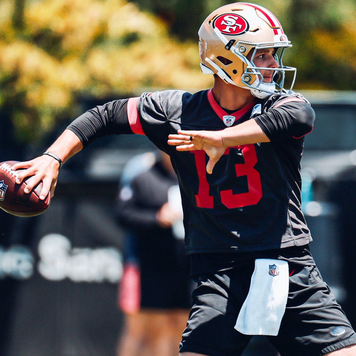 49ers's tweet photo. OTAs in The Bay ☀️