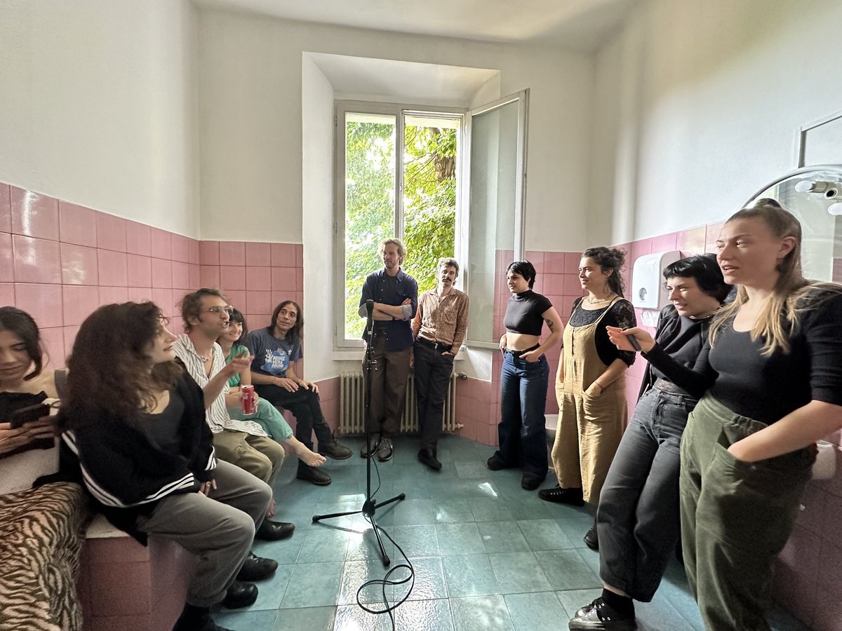 A day recording resonant frequencies in different rooms at Malagola in Ravenna, ending up recording in the toilet for about 90 mins!
