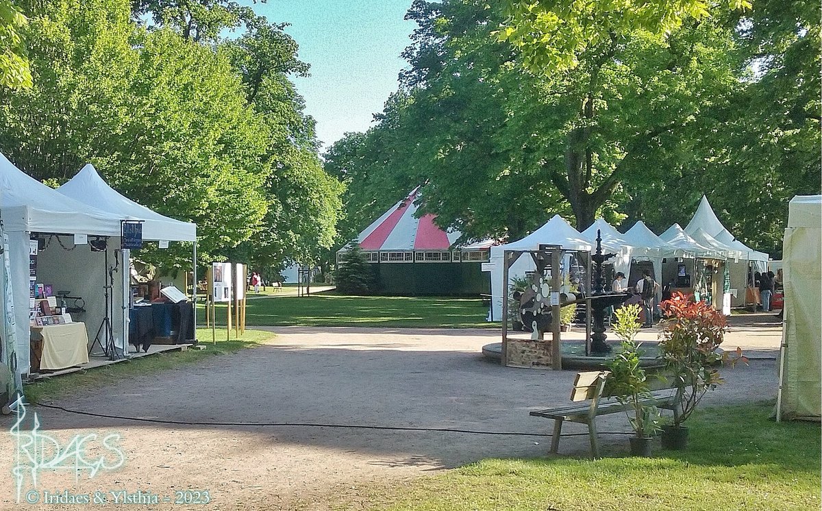 Ylsthia's tweet image. A first : this year, in the Parc du Cours, the Ylsthia stand is exactly in the same spot as last year. Place Ayerdhal, in front of the fountain. See you tomorrow for the first day of the 2024 @imaginales festival !