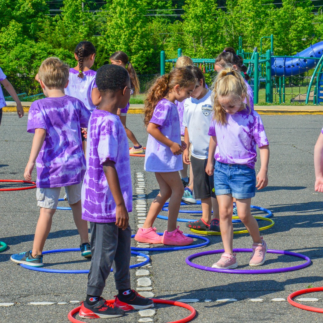 🌞 @HartwoodES had a fantastic Field Day today! Students enjoyed a beautiful day filled with fun activities, teamwork, and lots of smiles. Big thanks to everyone who made this day memorable! #ElevateStafford