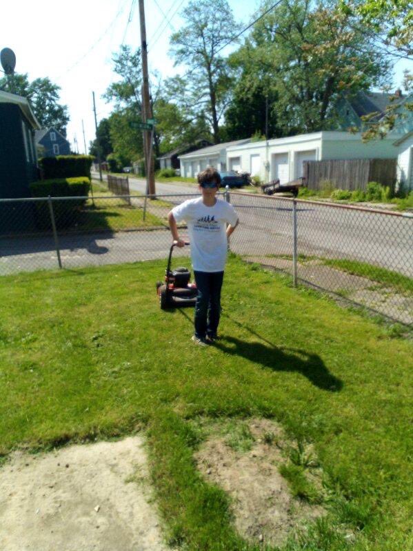 Lockport, NY’s very own Everett and Gilead mowed their first lawn ! Off the mark ! Great start !