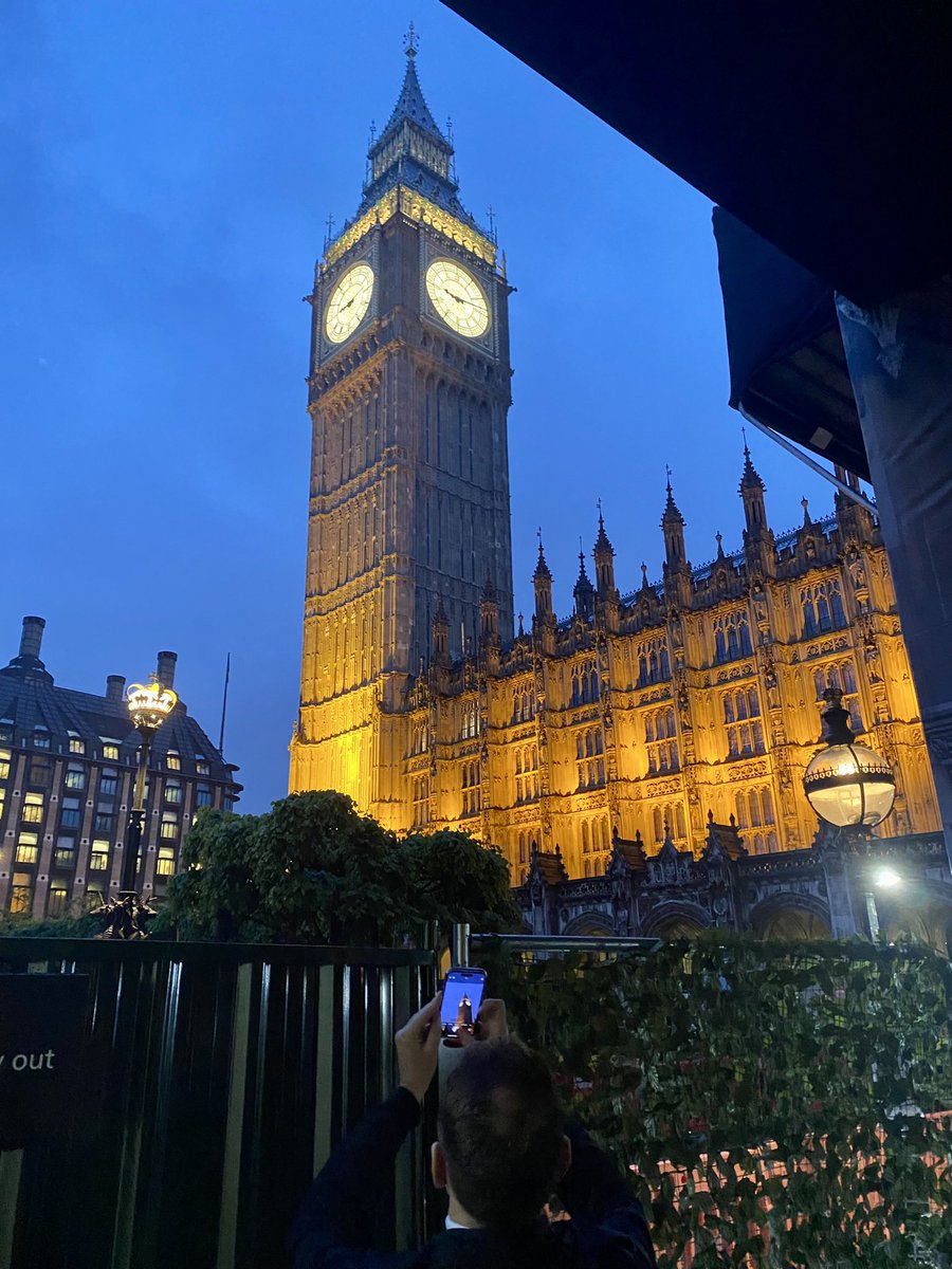 Another fantastic MP’s Drop-in & @APDAWG1 event last night at @UKParliament hosted by @marcthevet & @RosieDuffield1 for the 'Celebration of Assistance Dogs' highlighting some amazing Charities, individuals & assistance dogs with @Charity_ADUK & @adiintl #APDAWG