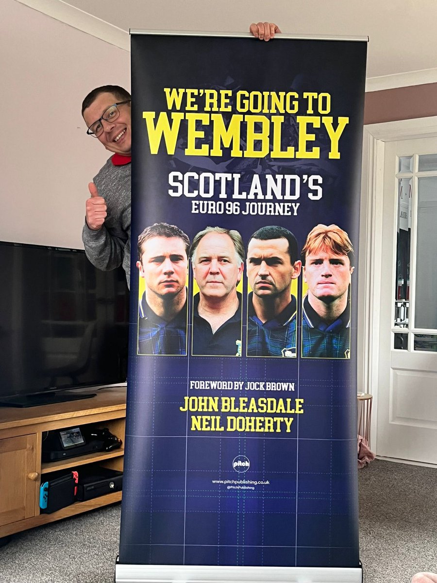 Pretty cool banner from @PitchPublishing for @neildoherty1873 & I’s book launch next Thursday 😀🏴󠁧󠁢󠁳󠁣󠁴󠁿✍️#WeAreGoingToWembley