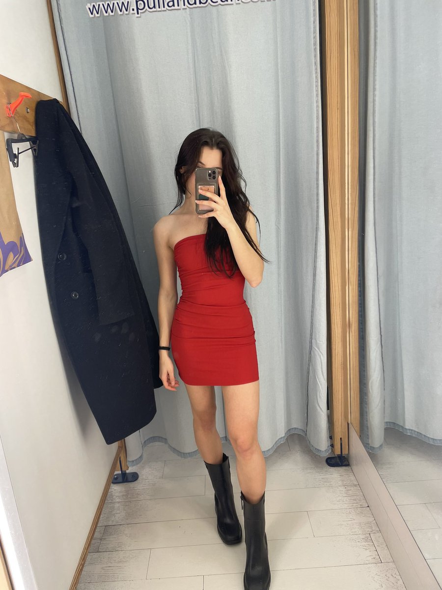 sarah 𓂀 tweet media