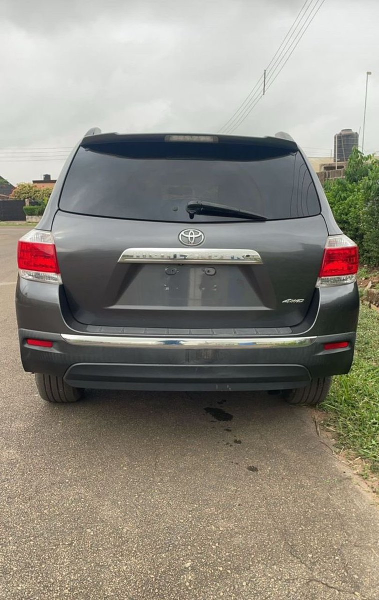 𝕏The 2012 TOYOTA HIGHLANDER (FOREIGN USED)🐐 Ọnụ ahịa:₦19,000,000🐐 Akwụrụ ụgwọ ọrụ omenala🛃🐐 DP:01-7597DLA🐐 RC:1694472🐐 🚏 🏪:Standstrongechi🐐