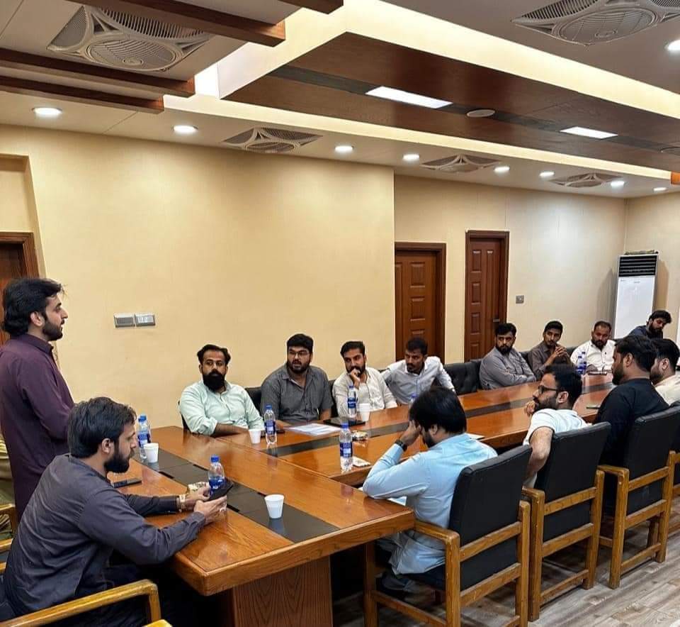 President PSF Sindh, @psfmansoor, led the Executive Meeting of the PSF Karachi Division, focusing on upcoming events and evaluating the progress of districts and units. @EngrMadniRaza @TalalChandio