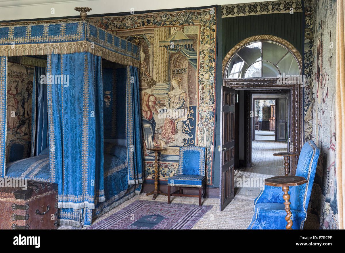 @nationaltrust @OsterleyNT It would be a secret doorway to the land of narnia which also contains the land of @NThardwick and be transported straight to Bess’s bedroom with special copies of the book of hours from @hevercastle  to enjoy at my leisure