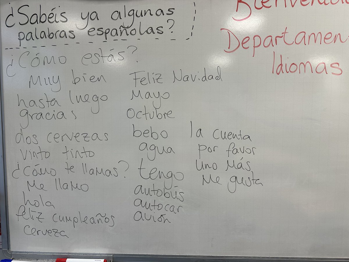 MrMWishart's tweet image. Always a great night at the P7 Information Evening meeting the new S1 cohort! Some very enthusiastic budding linguists impressing me with some Spanish they know which is great to see! #ambees #learninginFAITH 🇪🇸🐝 @stambrosehigh