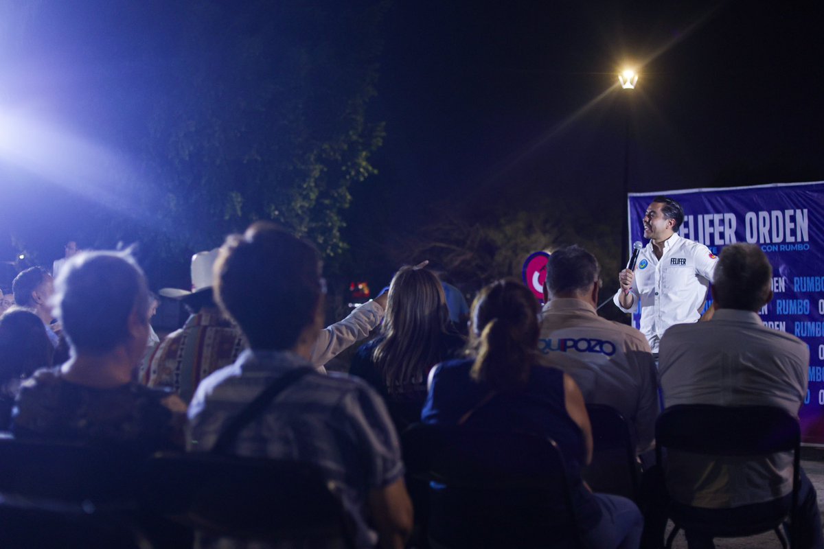 Estamos cerrando con todo y seguimos escuchando a más y más gente. Hemos hecho la mejor campaña, ya ganamos y vamos a traer orden y rumbo a Querétaro.

📍Fraccionamiento Viñedos
#FeliferPresidente