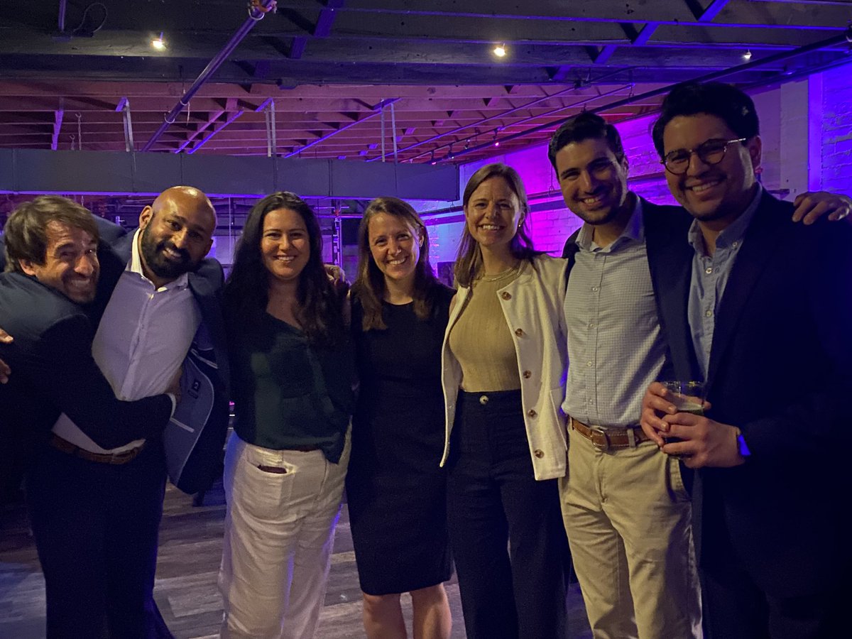 Maryl Kreider MD MSCE (@marylpennpulm) on Twitter photo My very favorite part of being a program director are the fellows! ATS provides an opportunity to spend time with current and former fellow. This is amazing third year class who are truly remarkable. Recharges me for another year! <a href="/PennPulmonary/">PennPulmonaryFellowship</a> #ATS2024 <a href="/atscommunity/">American Thoracic Society (ATS)</a> My very favorite part of being a program director are the fellows! ATS provides an opportunity to spend time with current and former fellow. This is amazing third year class who are truly remarkable. Recharges me for another year! <a href="/PennPulmonary/">PennPulmonaryFellowship</a> #ATS2024 <a href="/atscommunity/">American Thoracic Society (ATS)</a>