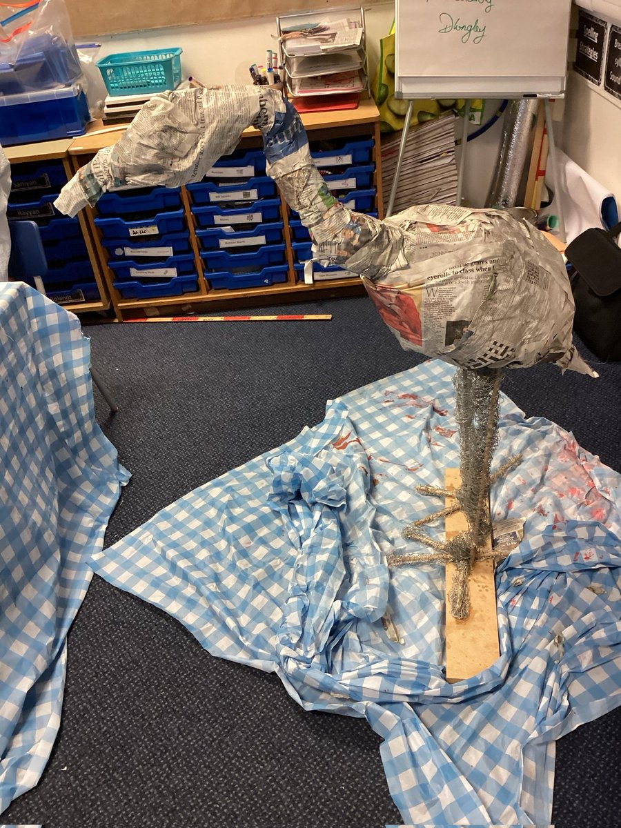 Art week so far - from observational drawing to mood boards and printing. We have even sculpted a crane! Can't wait to finish our canvas, prints on fabric, and our sculpture tomorrow ready for display 😊🎨 @artworksedu @church_prim #art