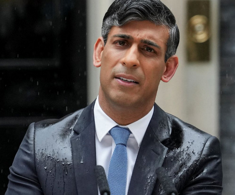 At 12:45 today Rishi Sunak told families of the Infected Blood Scandal that compensation would be voted through before the Summer Recess

At 17:00 he called a General Election, ending Parliament until the Autumn

Either he is a liar, or he doesn't know what he's doing