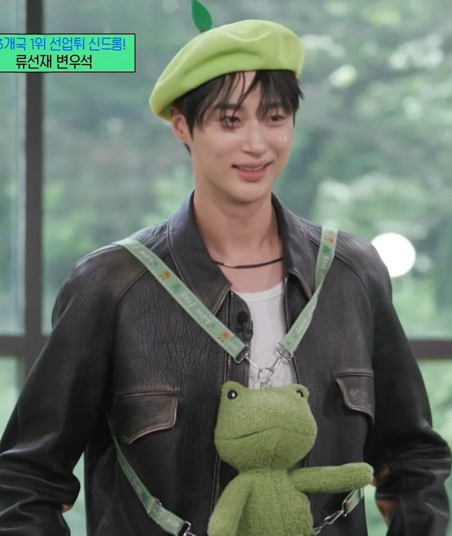 im so sick of myself like why i kicking my feet over 32 yo man using frog hat