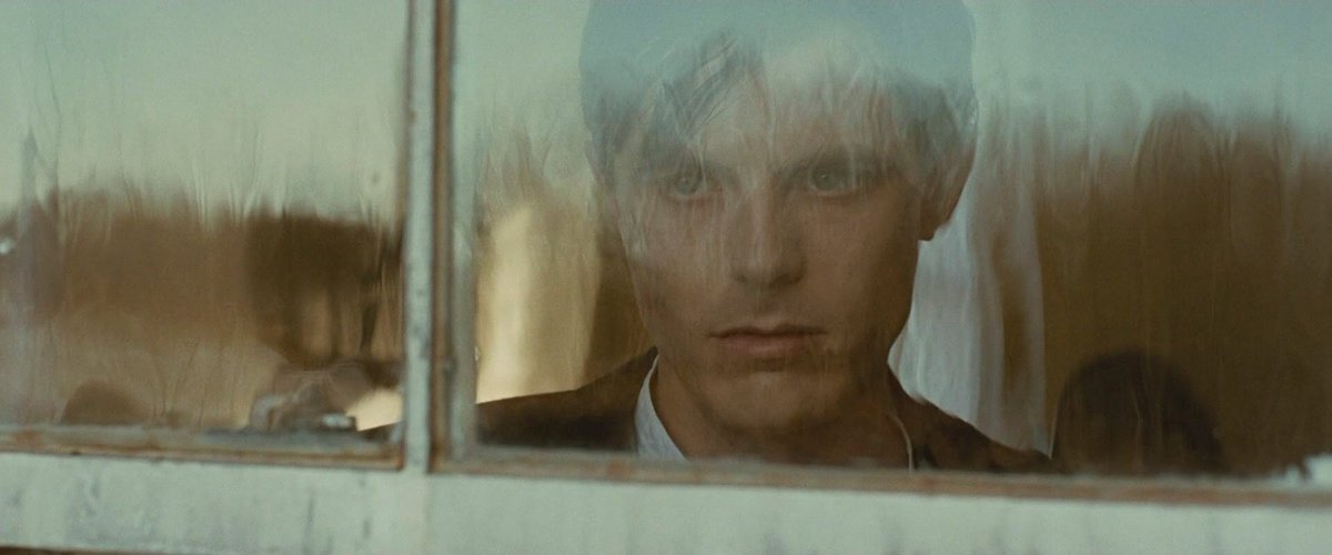 TheCinesthetic's tweet photo. The Assassination of Jesse James by the Coward Robert Ford (2007) dir. Andrew Dominik https://t.co/kR6ClLzB3l