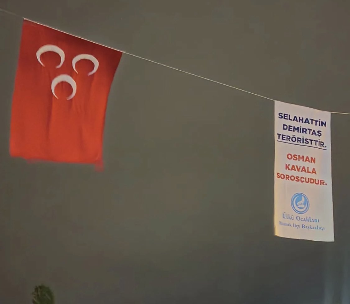 Hainlere inat yorumlara Türk bayrağı koyuyoruz 🇹🇷 Takipleşelim arkadaşlar 🇹🇷