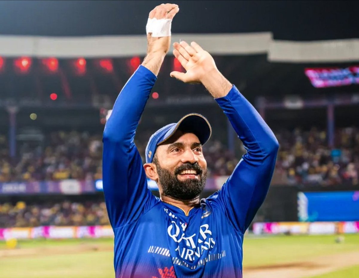 From that first ever iconic stumping of @MichaelVaughan to this date, thank you for everything @DineshKarthik
You've been an inspiration to all!Defying age, developing new version of self and becoming better at it!
Can't wait for the full time commentator now.
#HappyRetirementDK