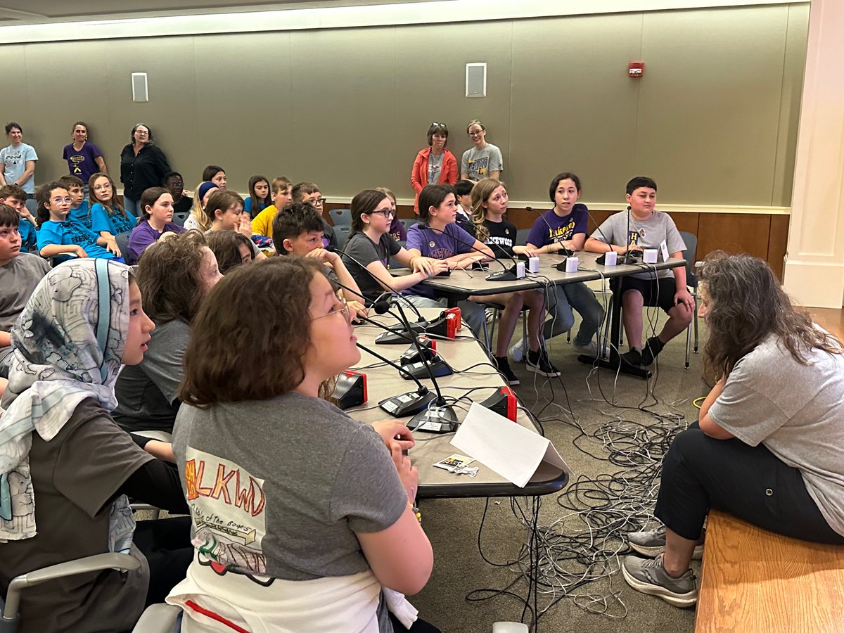 The annual 5th grade Battle of the Books took place today! After reading four books over four months, the teams showed off their knowledge in a spirited Jeopardy-style competition. Congrats to Harrison for topping Hayes for the championship cup 🏆! 🎉👏