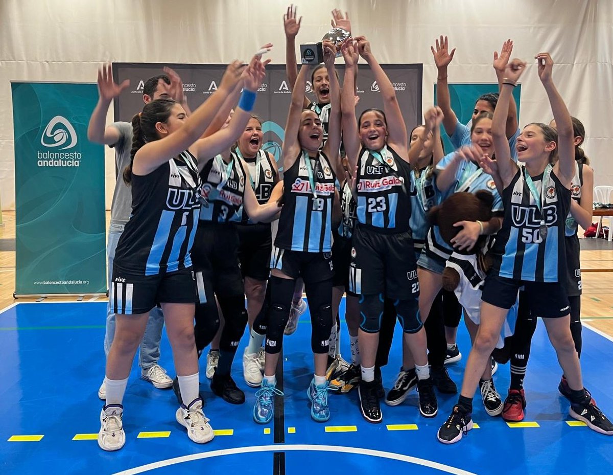 Finalizada la Final2 mini femenino Copa A FAB Cadiz <a href="/ULBLALINEA/">Club ULB</a> 46 <a href="/SDCANDRAY/">SD CANDRAY</a> 63
#PlayOffCadiz #baloncestoandalucia
Campeonas Candray E3 Ingenia
Subcampeonas ULB
