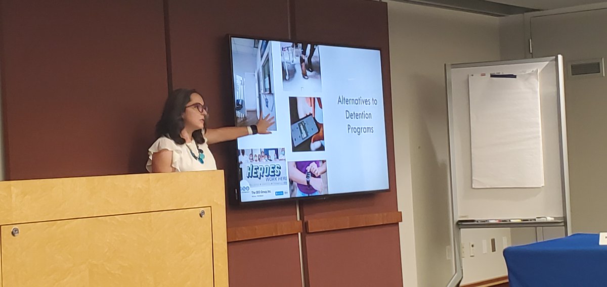 Poverty Research IRP (@irp_uw) on Twitter photo It's not easy to be the final presenter of the day, but Dr. Andrea Gómez Cervantes <a href="/AndreaGC_soc/">Dra. Andrea Gomez Cervantes (she/ella)</a> of <a href="/wfsocdept/">WF Sociology Dept</a> <a href="/WakeForest/">Wake Forest University</a> is definitely holding our attention with her talk on "Esperando in Confinement: Liminal Illegality as Central American Women Await an Asylum Decision." It's not easy to be the final presenter of the day, but Dr. Andrea Gómez Cervantes <a href="/AndreaGC_soc/">Dra. Andrea Gomez Cervantes (she/ella)</a> of <a href="/wfsocdept/">WF Sociology Dept</a> <a href="/WakeForest/">Wake Forest University</a> is definitely holding our attention with her talk on "Esperando in Confinement: Liminal Illegality as Central American Women Await an Asylum Decision."