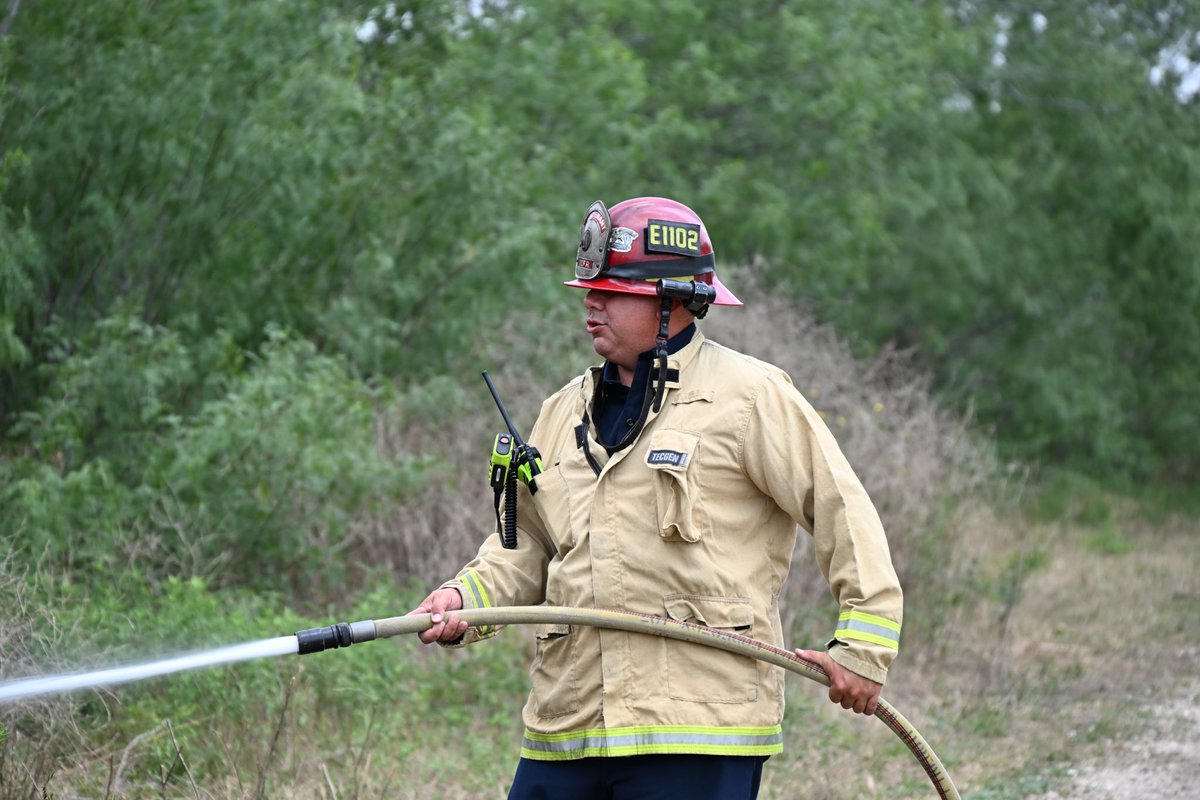 Light brush alarm in southeast Travis County under control - crew are mopping up. No injuries and was likely caused by a spark from machinery.
