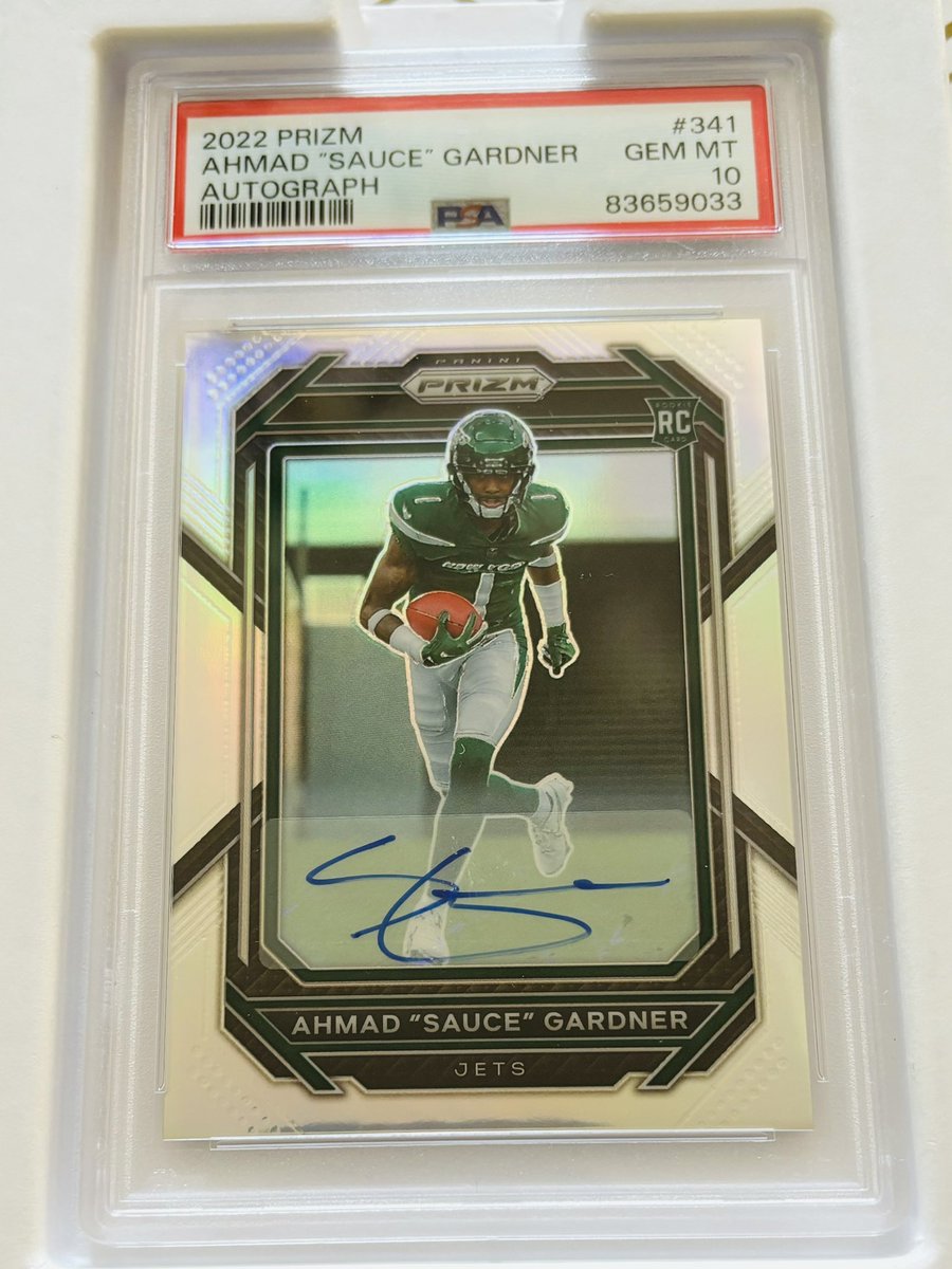 Thrilled to add to my collection: 

@vaynersports athlete Sauce Gardner Autographed Rookie Card (2022 Panini Prizm Silver Gem PSA 10) that I obtained by bidding VSPoints in the @vspass Rewards Shop! 🏈 

📚 Learn more about the VSP Rewards Shop here:

x.com/vspass/status/…